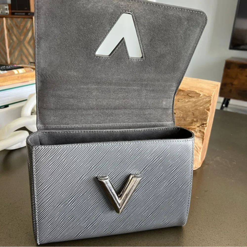 LOUIS VUITTON Authentic Twist MM Gunmetal Silver Color